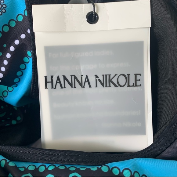 Women’s Blue and Black Swimsuit top with Sporty NWT - Picture 6 of 6